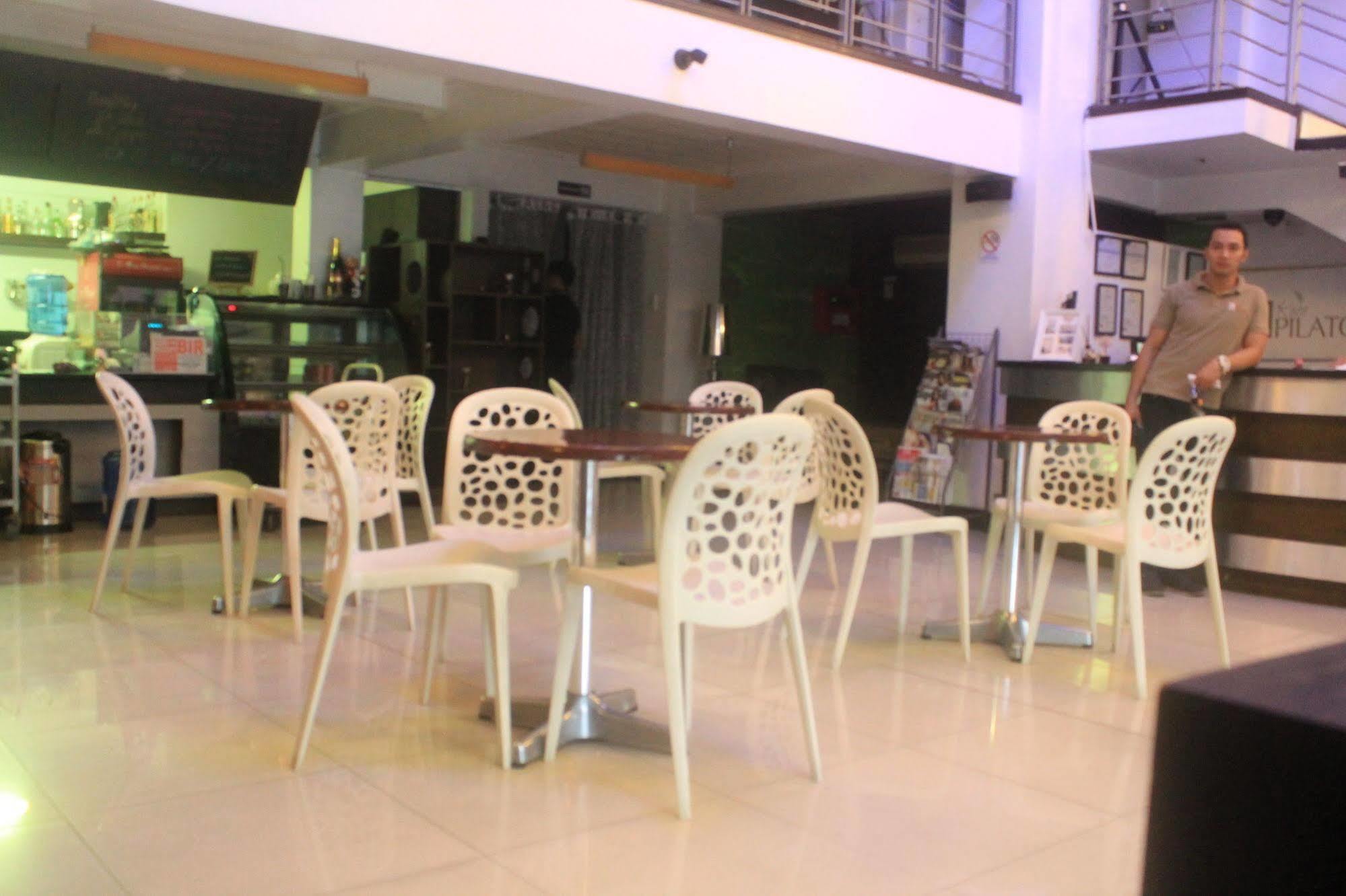 Orange Nest Hotel Manille Extérieur photo