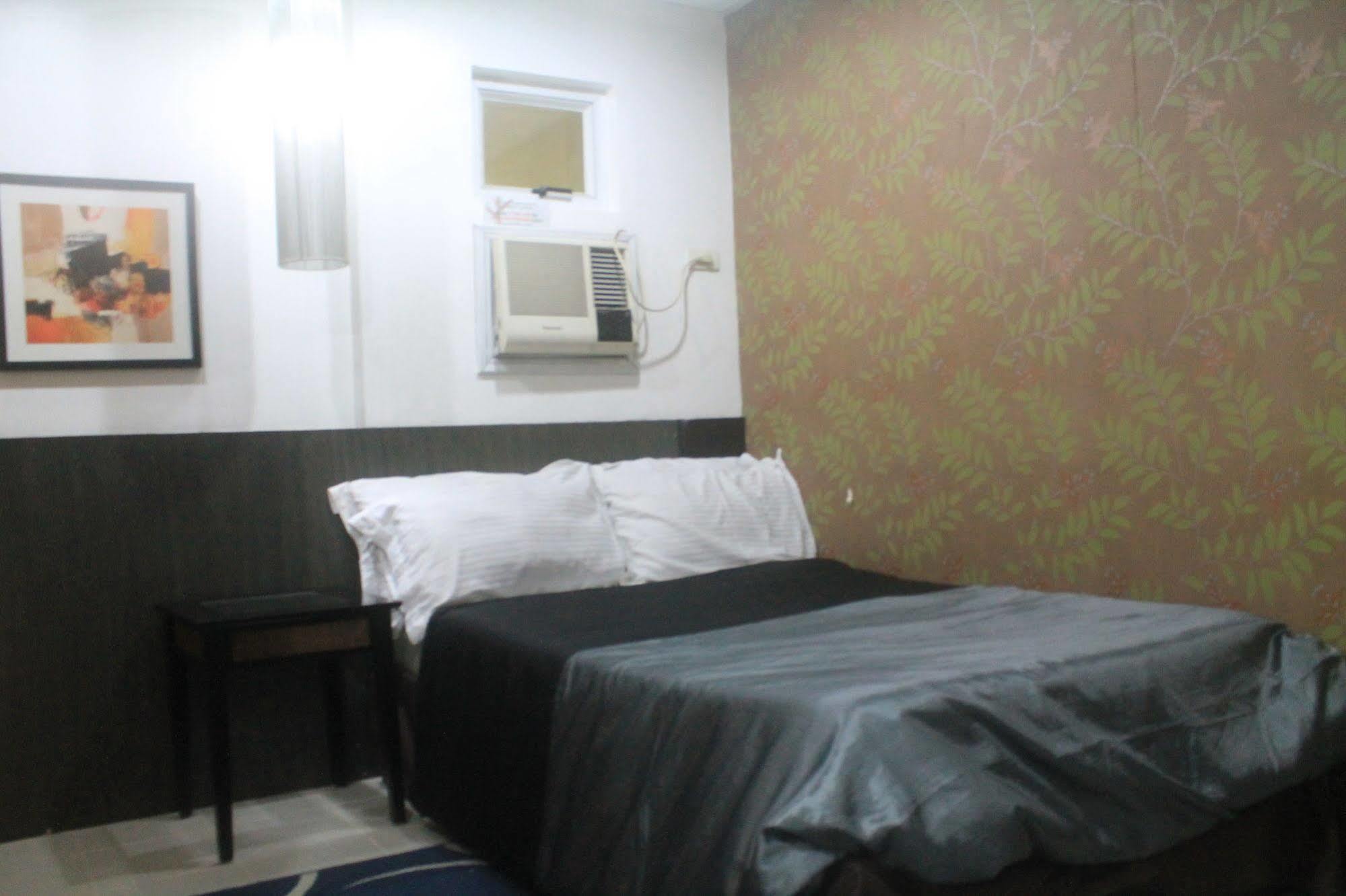 Orange Nest Hotel Manille Extérieur photo